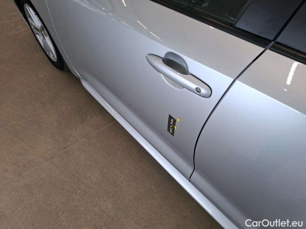 Toyota  Corolla TOYOTA  Touring Sports / 2018 / 5P / Break Hybride 184h Dynamic Business Beyond Zer #66