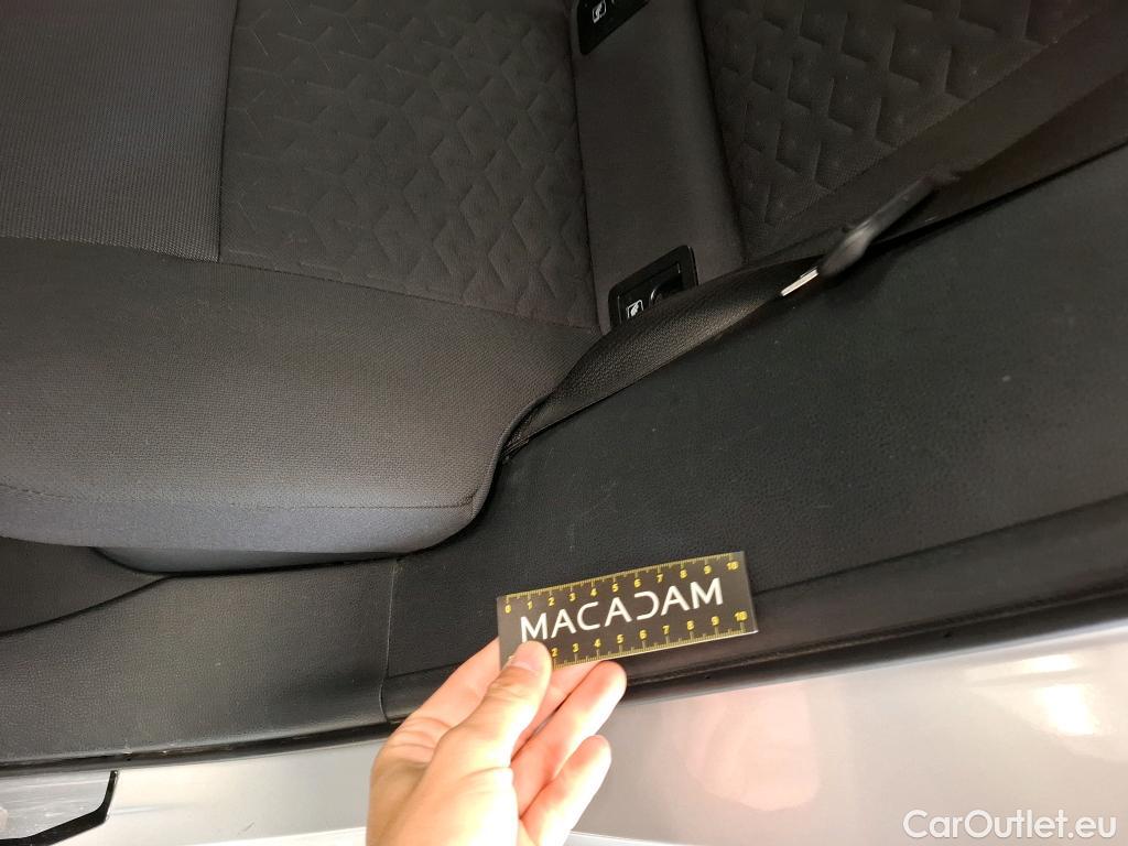 Toyota  Corolla TOYOTA  Touring Sports / 2018 / 5P / Break Hybride 184h Dynamic Business Beyond Zer #89