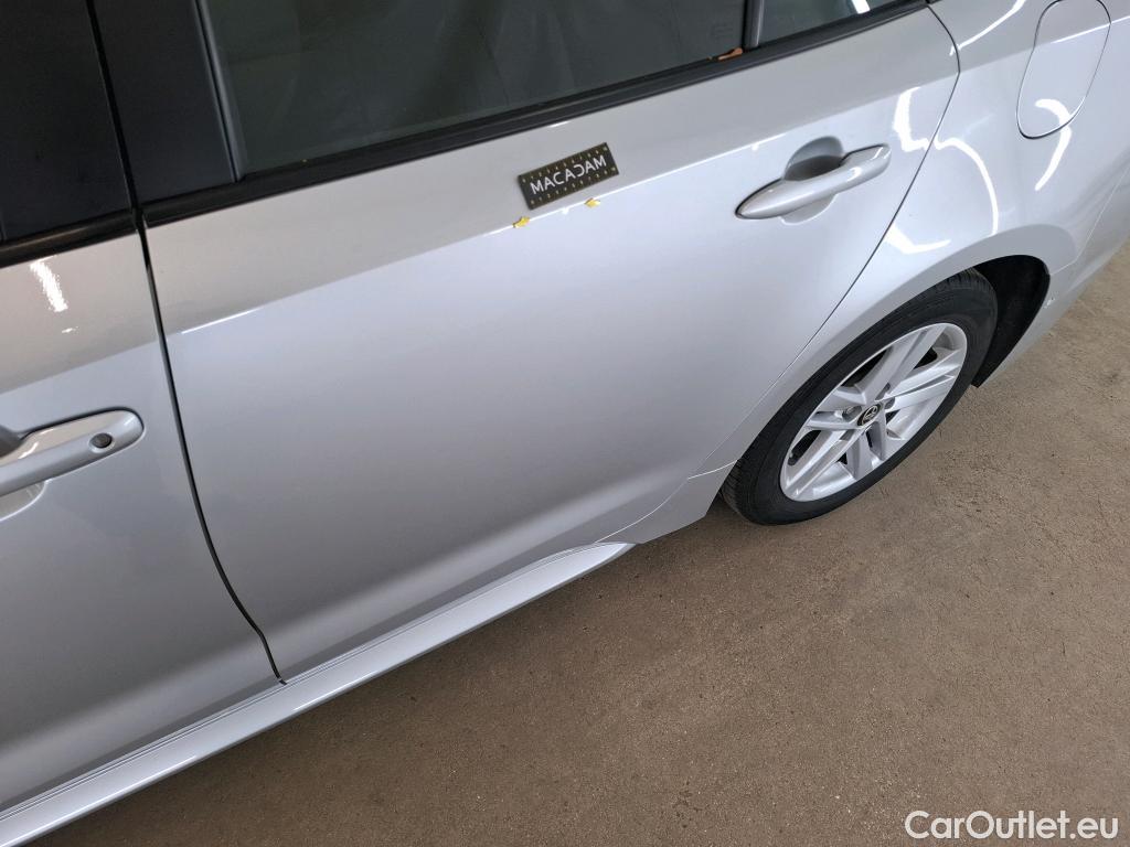 Toyota  Corolla TOYOTA  Touring Sports / 2018 / 5P / Break Hybride 184h Dynamic Business Beyond Zer #69