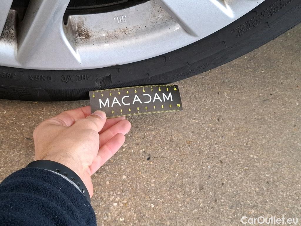 Toyota  Corolla TOYOTA  Touring Sports / 2018 / 5P / Break Hybride 184h Dynamic Business Beyond Zer #30