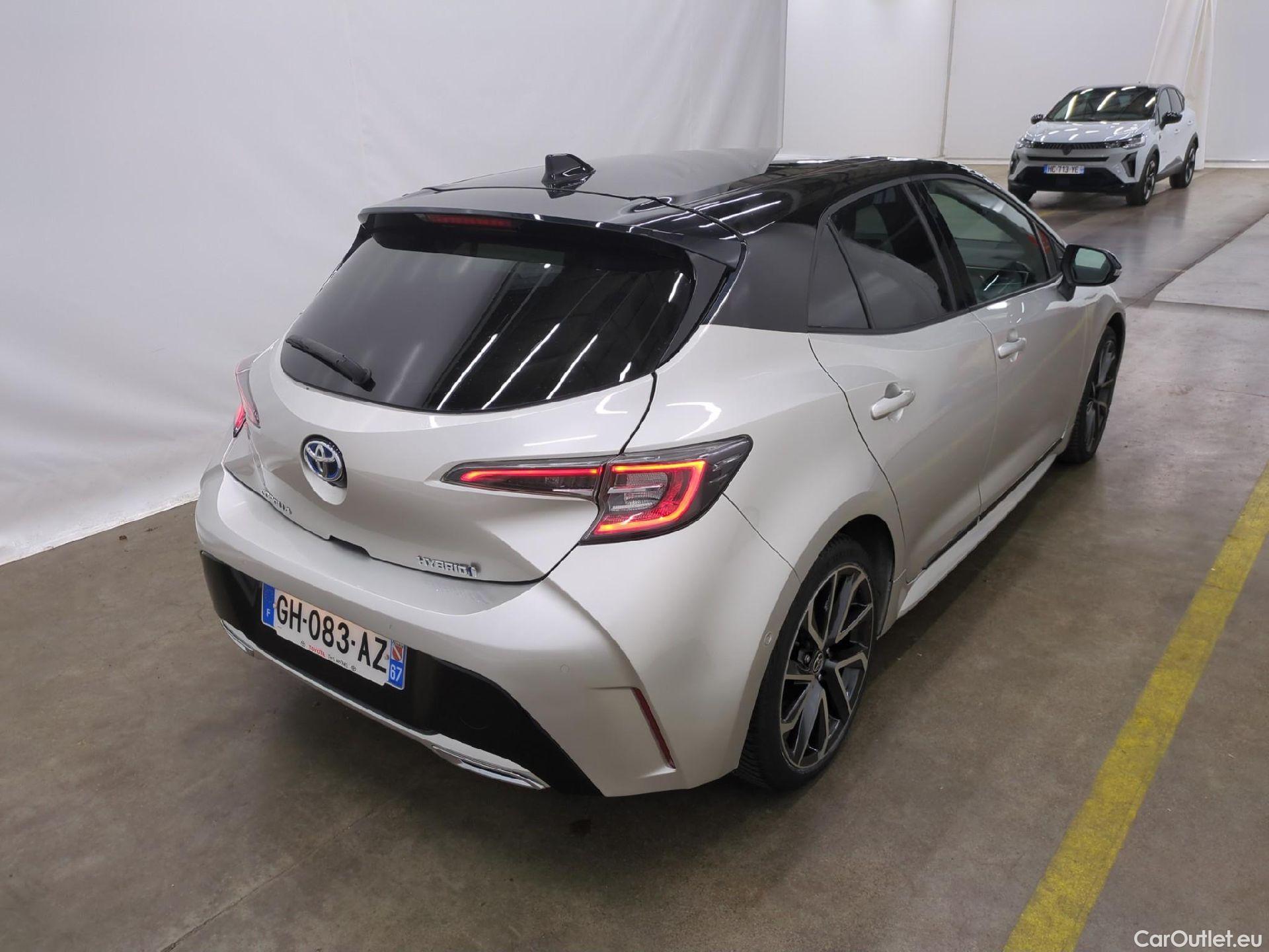 Toyota  Corolla TOYOTA  / 2018 / 5P / Berline Hybride 184h Collection #3