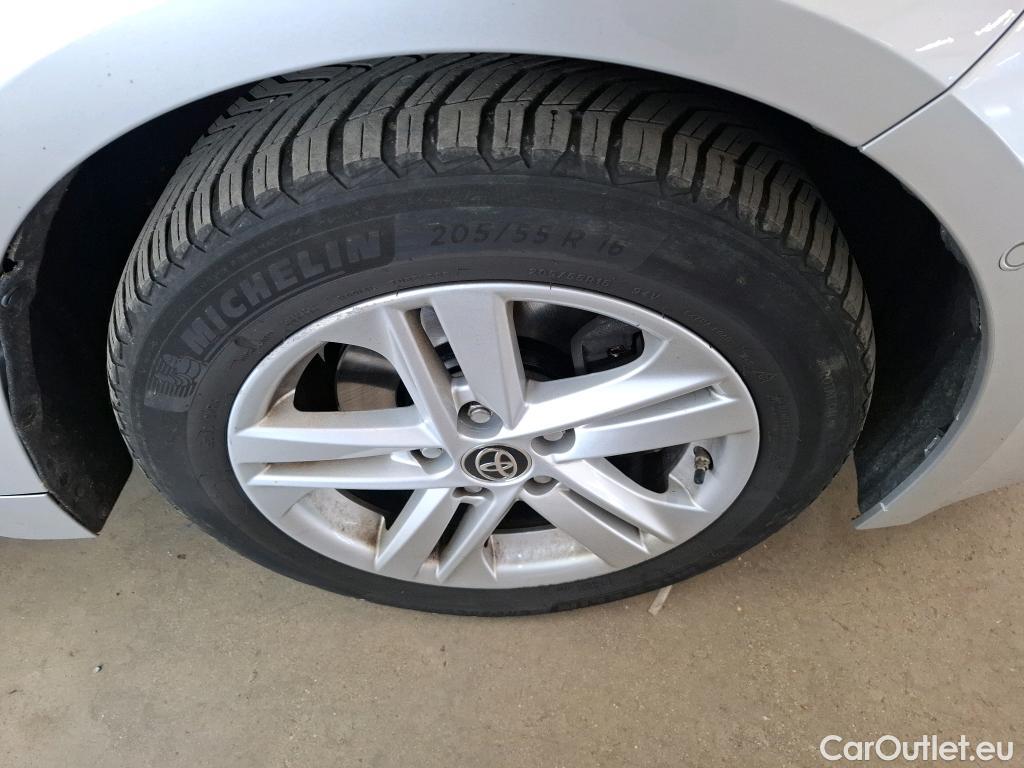 Toyota  Corolla TOYOTA  Touring Sports / 2018 / 5P / Break Hybride 184h Dynamic Business Beyond Zer #47