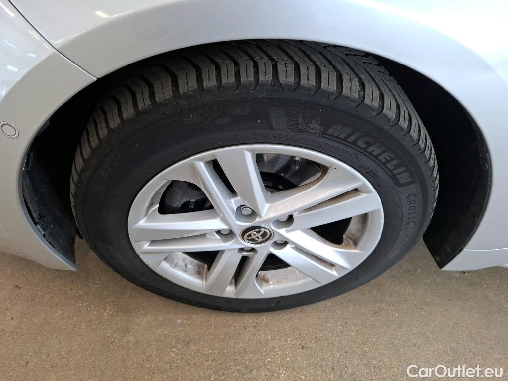 Toyota  Corolla TOYOTA  Touring Sports / 2018 / 5P / Break Hybride 184h Dynamic Business Beyond Zer #36