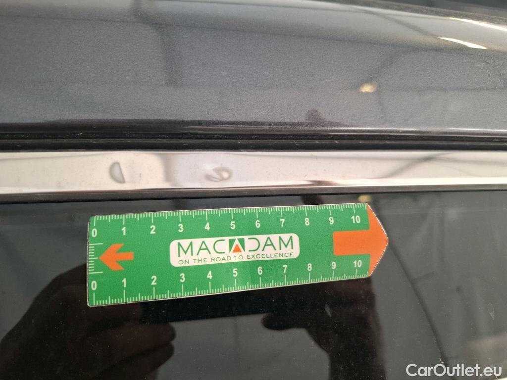 Toyota  RAV4 TOYOTA  Hybride / 2018 / 5P / SUV Hybride 2WD Dynamic Business St Hyb Acad #7