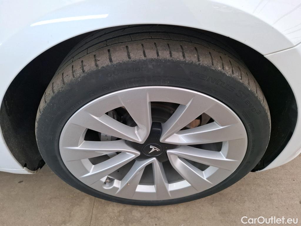 Tesla  Model 3 TESLA  / 2018 / 4P / Berline Grande Autonomie #37