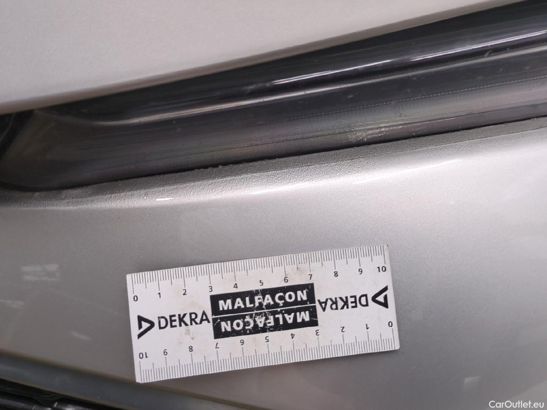 Toyota  Corolla TOYOTA  / 2018 / 5P / Berline Hybride 184h Collection #25