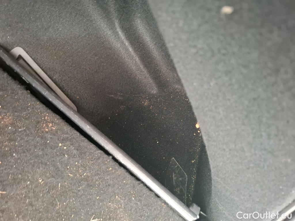 Toyota  Corolla TOYOTA  Touring Sports / 2018 / 5P / Break Hybride 122h Dynamic Business Supp Lomb #7