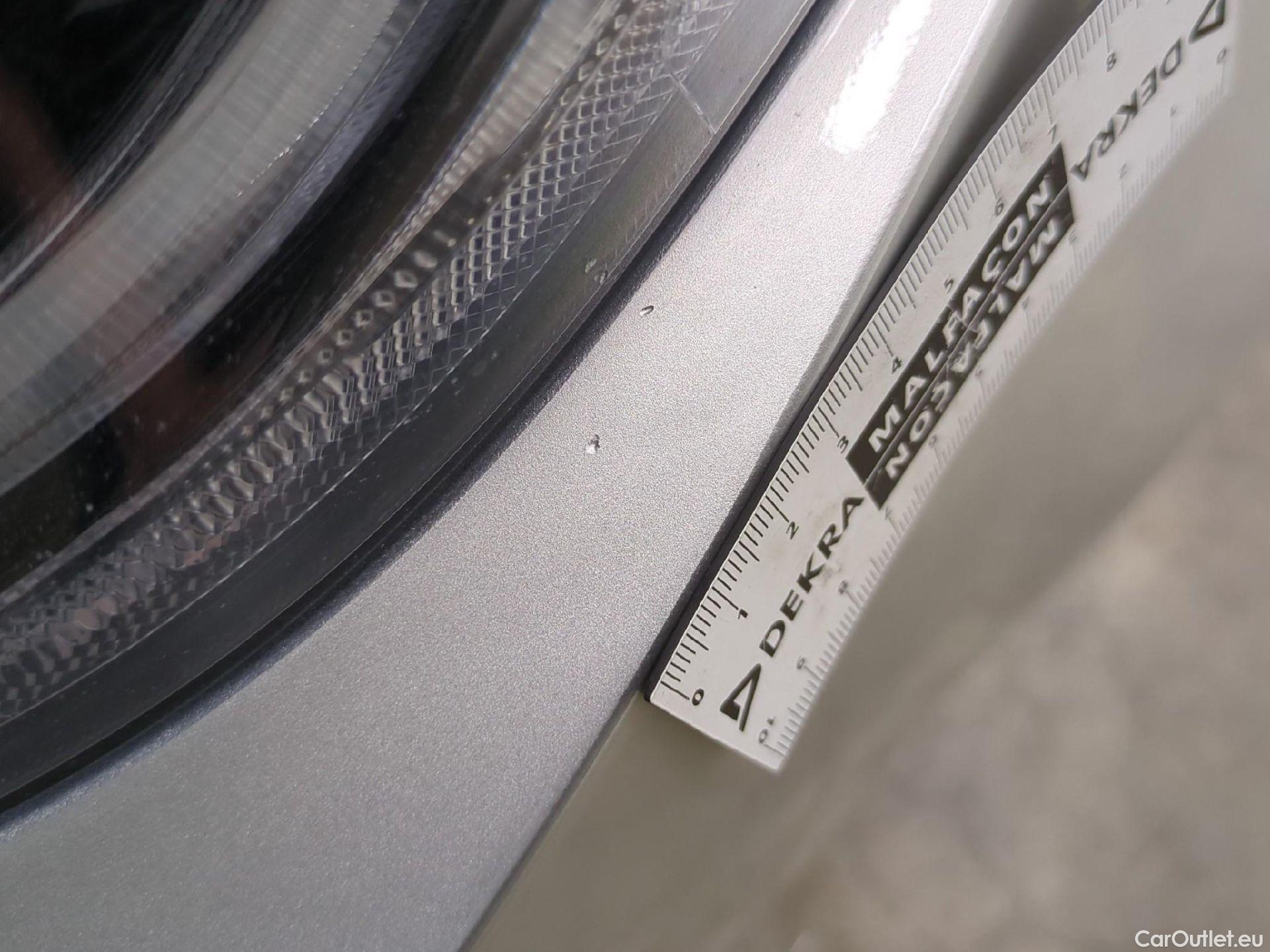 Toyota  Corolla TOYOTA  / 2018 / 5P / Berline Hybride 184h Collection #27