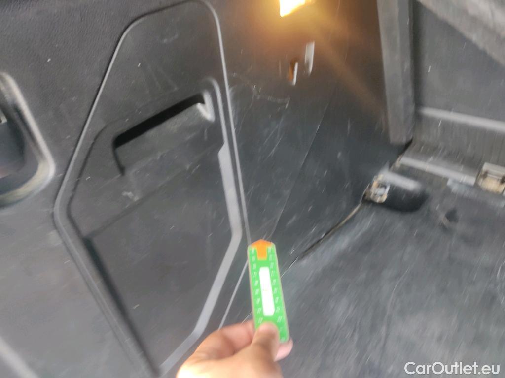 Renault  Kangoo RENAULT  Combi / 2021 / 5P / combi Life Edition One 1.5 Blue dCi 70kW(95CV) (IND)(AC) #33