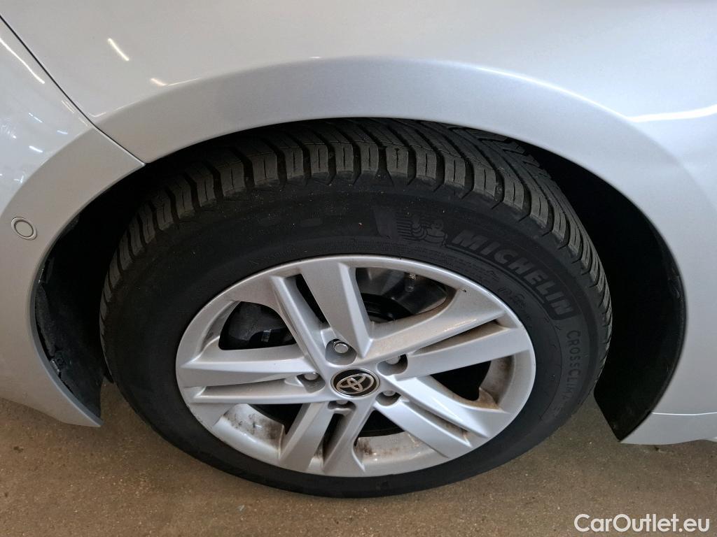 Toyota  Corolla TOYOTA  Touring Sports / 2018 / 5P / Break Hybride 184h Dynamic Business Beyond Zer #28