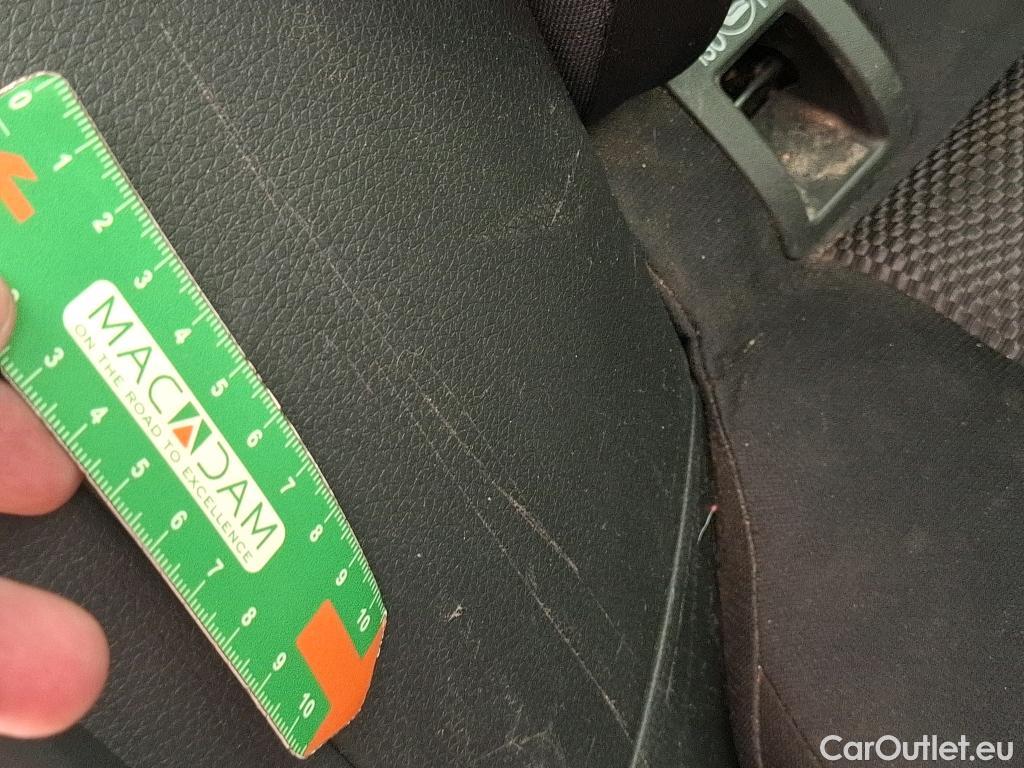 Nissan  Qashqai NISSAN  5p Crossover 1.5 DCI 110 N-CONNECTA #48