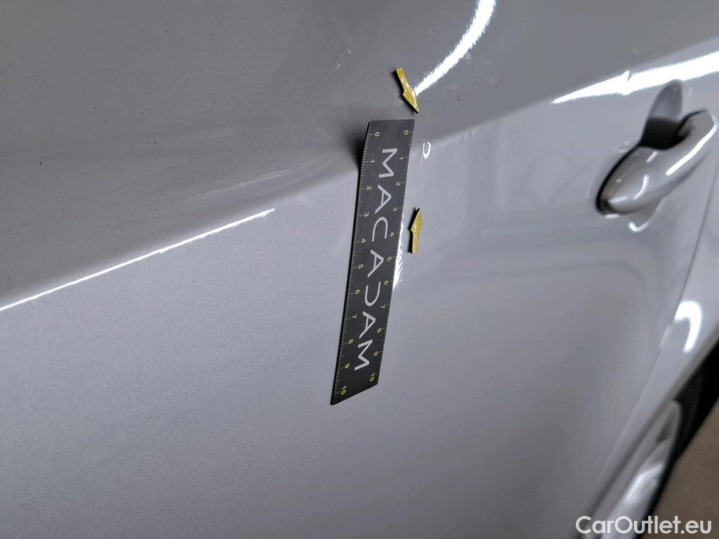 Toyota  Corolla TOYOTA  Touring Sports / 2018 / 5P / Break Hybride 184h Dynamic Business Beyond Zer #71