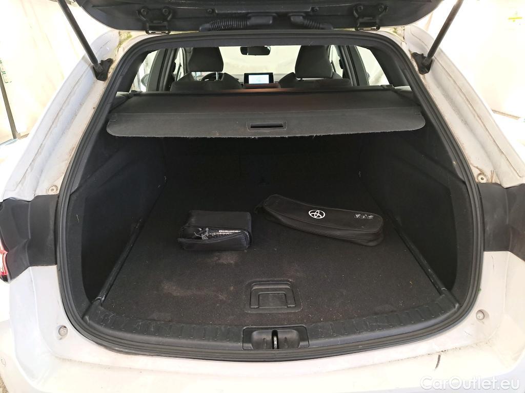 Toyota  Corolla TOYOTA  Touring Sports / 2018 / 5P / Break Hybride 122h Dynamic Business Beyond Zer #10