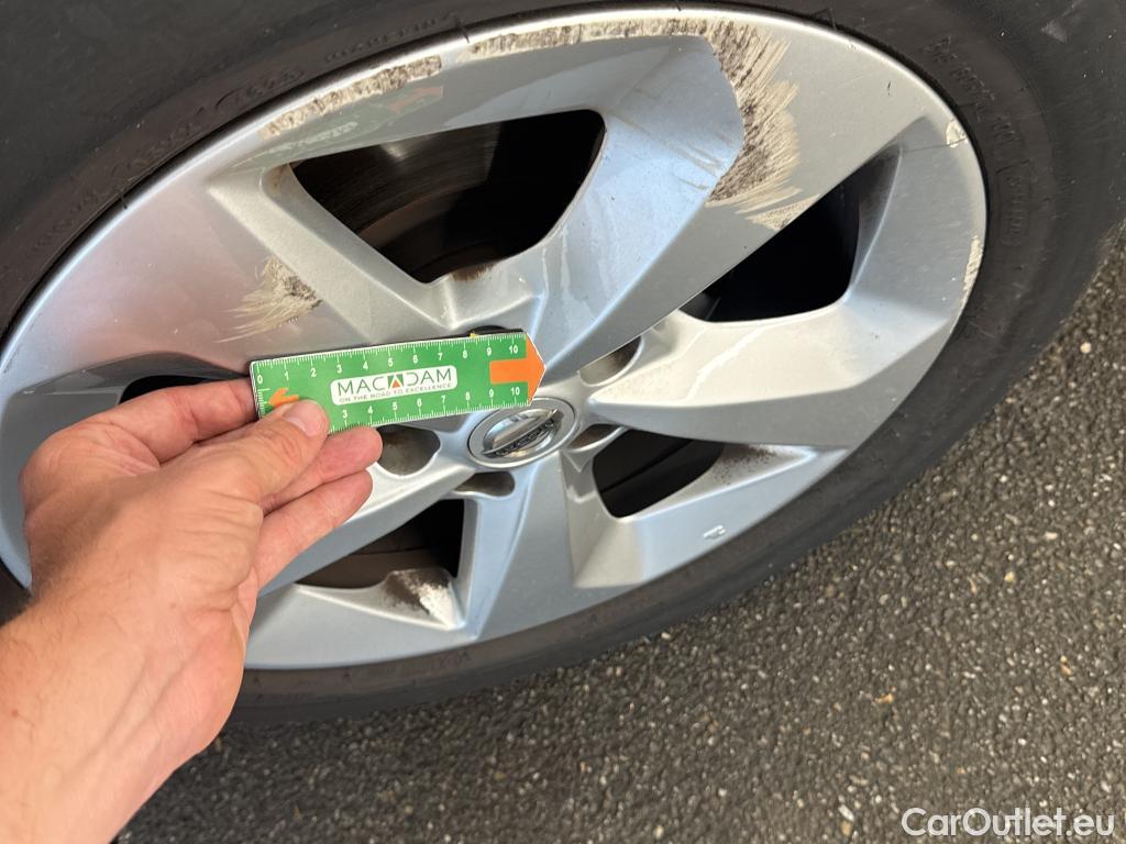  Nissan  Qashqai NISSAN  / 2017 / 5P / Crossover 1.5 DCI 115 Business Edition #11