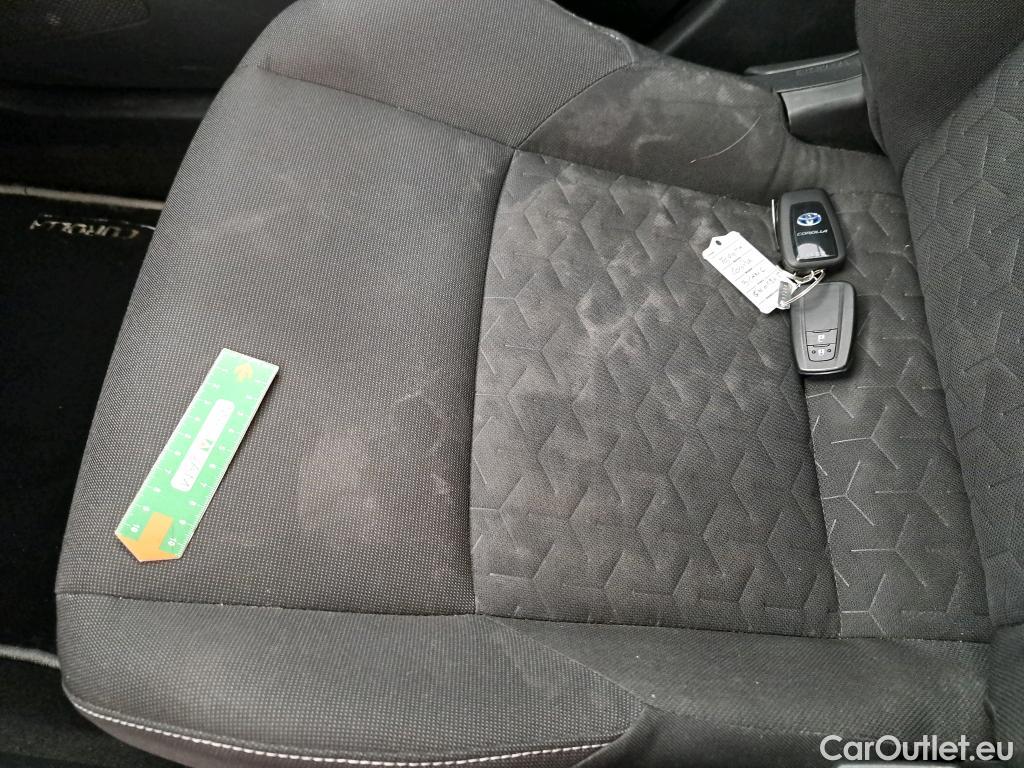 Toyota  Corolla TOYOTA  Touring Sports / 2018 / 5P / Break Hybride 122h Dynamic Business Beyond Zer #12