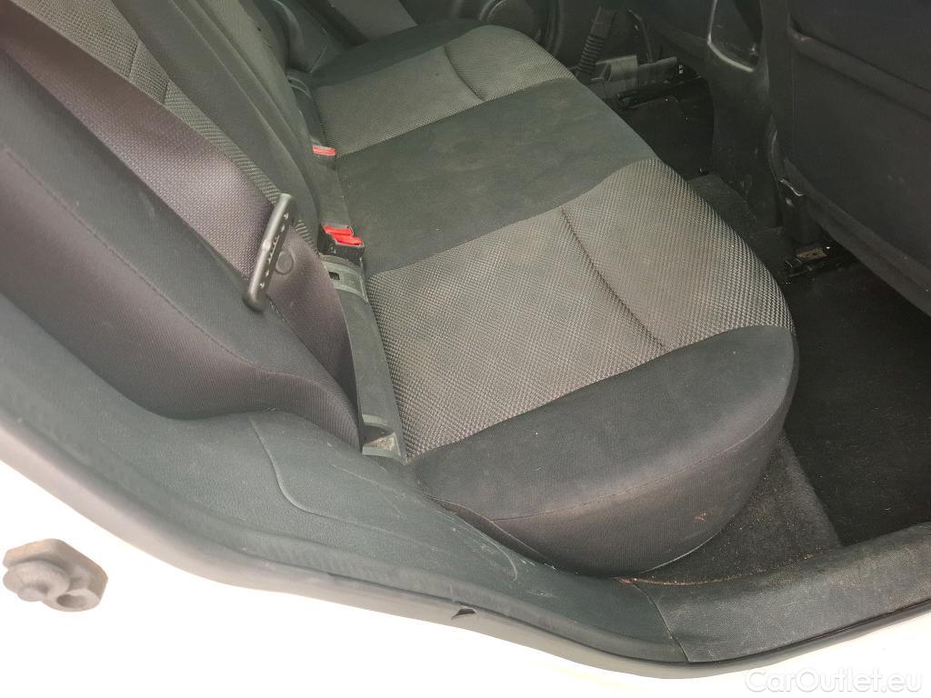 Nissan  Qashqai NISSAN  5p Crossover 1.5 DCI 110 N-CONNECTA #12