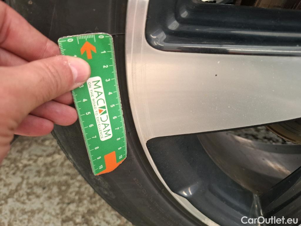 Nissan  Qashqai NISSAN  5p Crossover 1.5 DCI 110 N-CONNECTA #30