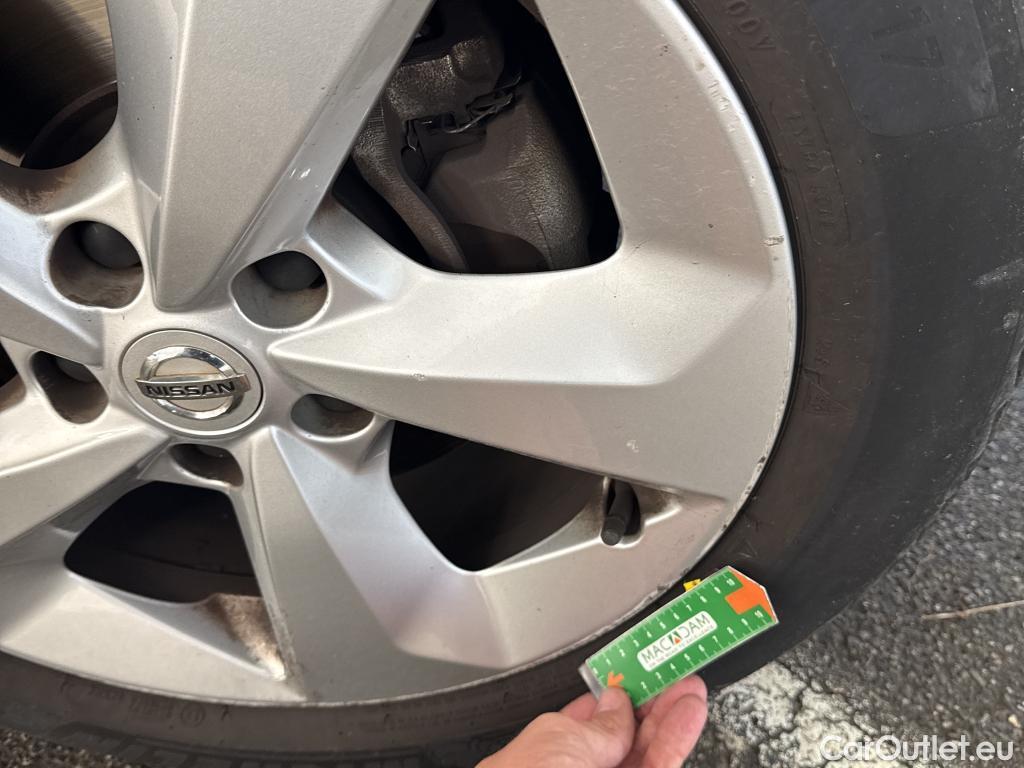  Nissan  Qashqai NISSAN  / 2017 / 5P / Crossover 1.5 DCI 115 Business Edition #9