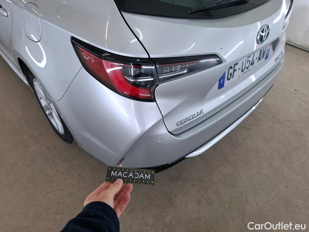 Toyota  Corolla TOYOTA  Touring Sports / 2018 / 5P / Break Hybride 184h Dynamic Business Beyond Zer #16