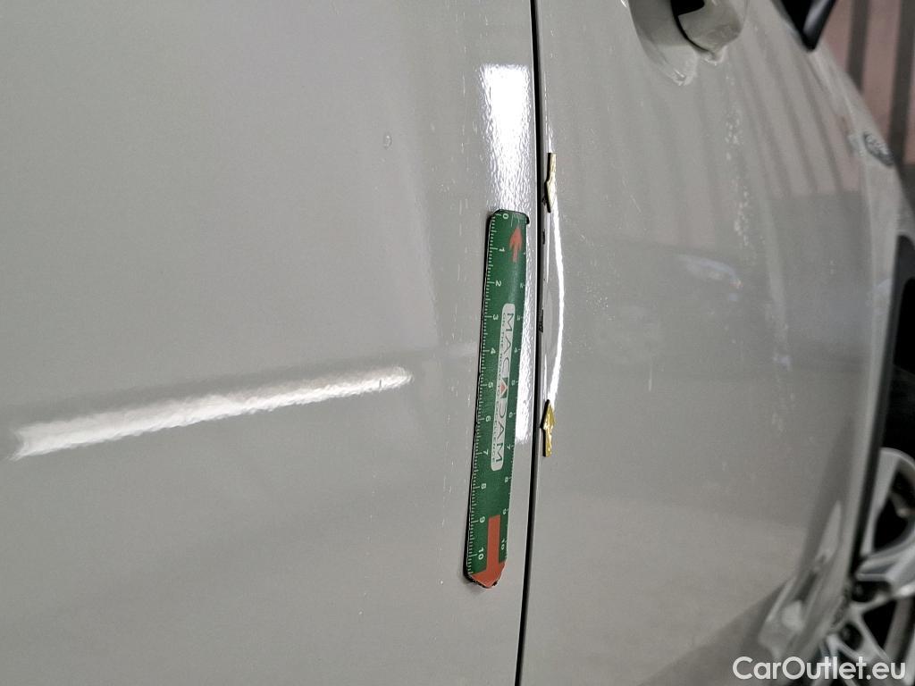 Toyota  RAV4 TOYOTA  Hybride 2018 5P SUV AWD Dynamic Business #2