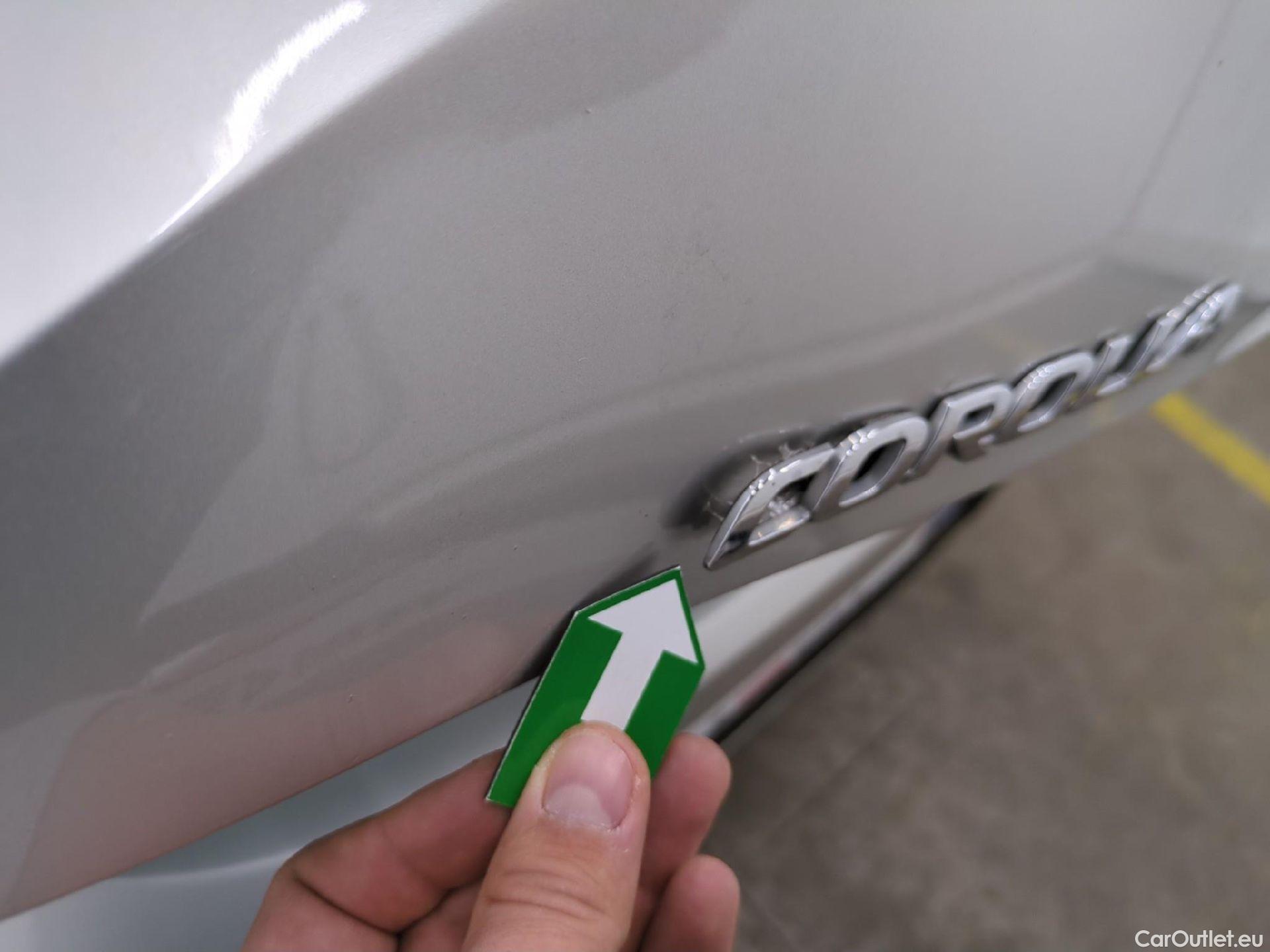 Toyota  Corolla TOYOTA  / 2018 / 5P / Berline Hybride 184h Collection #39