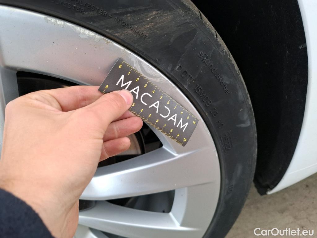 Tesla  Model 3 TESLA  / 2018 / 4P / Berline Grande Autonomie #16