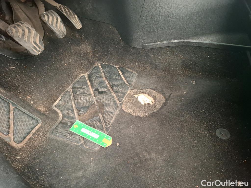 Nissan  Qashqai NISSAN  5p Crossover 1.5 DCI 110 N-CONNECTA #3