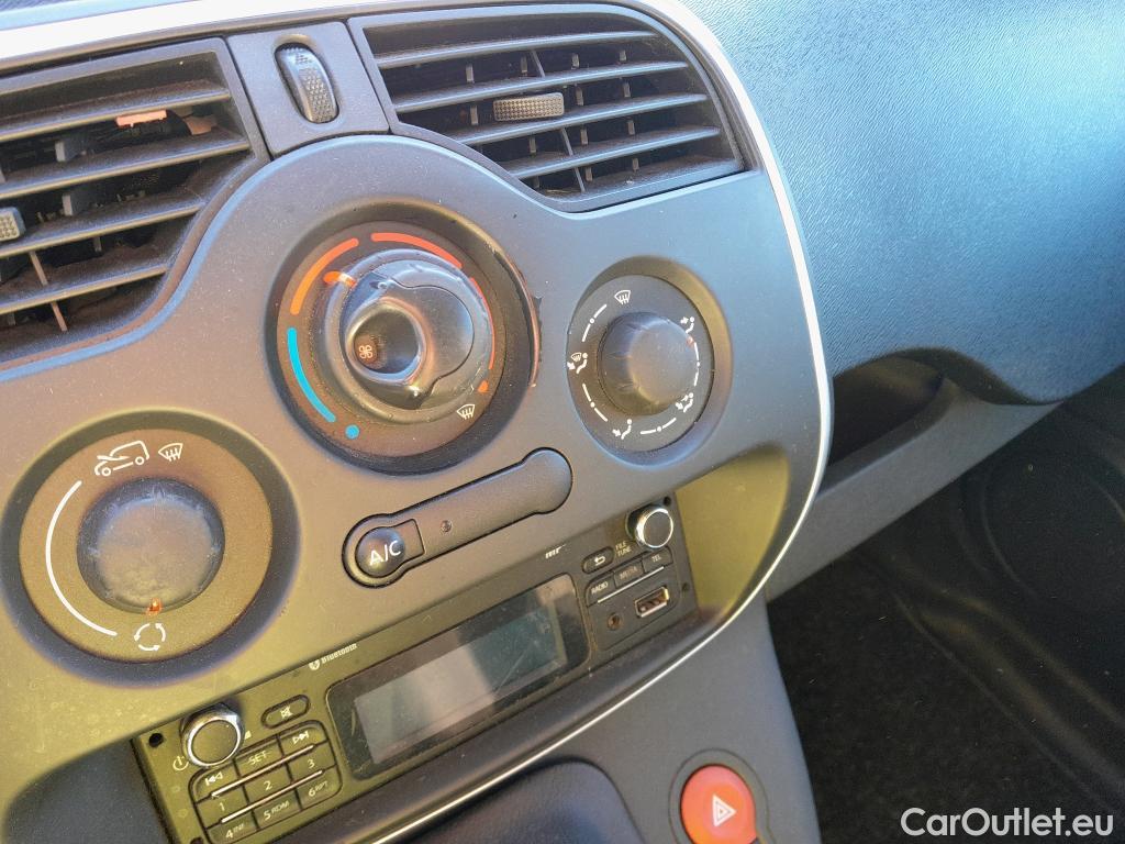  Renault  Kangoo RENAULT  Furgón/2013/4P/furgón derivado de turismo Profesional Maxi 2p dCi 66 kW (90 CV) #32