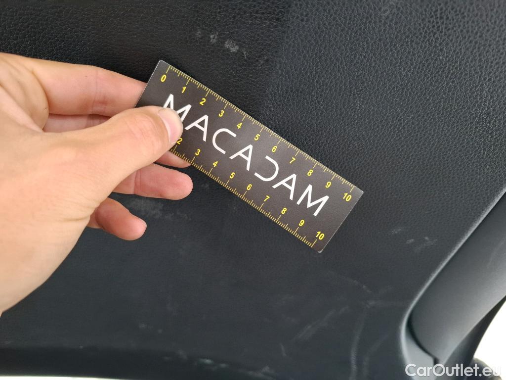 Toyota  Corolla TOYOTA  Touring Sports / 2018 / 5P / Break Hybride 122h Dynamic Business Supp Lomb #34