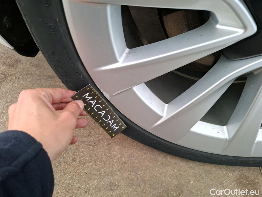 Tesla  Model 3 TESLA  / 2018 / 4P / Berline Grande Autonomie #13