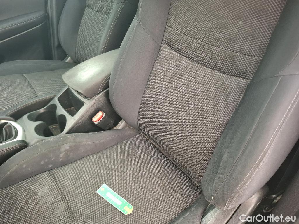 Nissan  Qashqai NISSAN  5p Crossover 1.5 DCI 110 N-CONNECTA #35