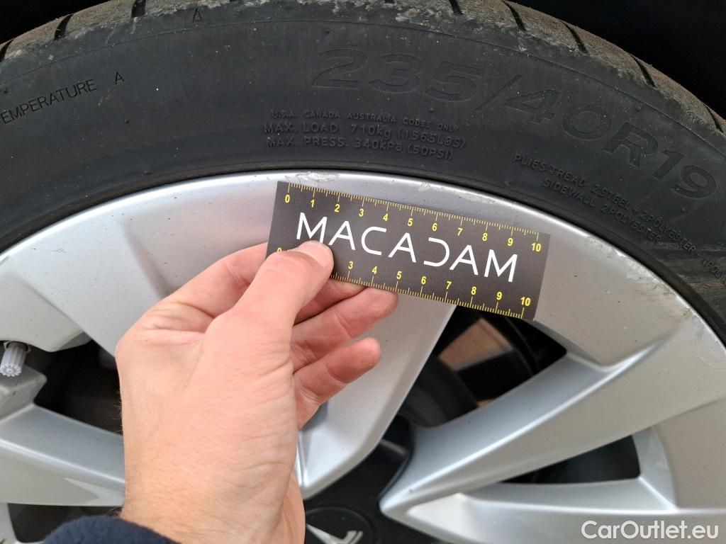 Tesla  Model 3 TESLA  / 2018 / 4P / Berline Grande Autonomie #18