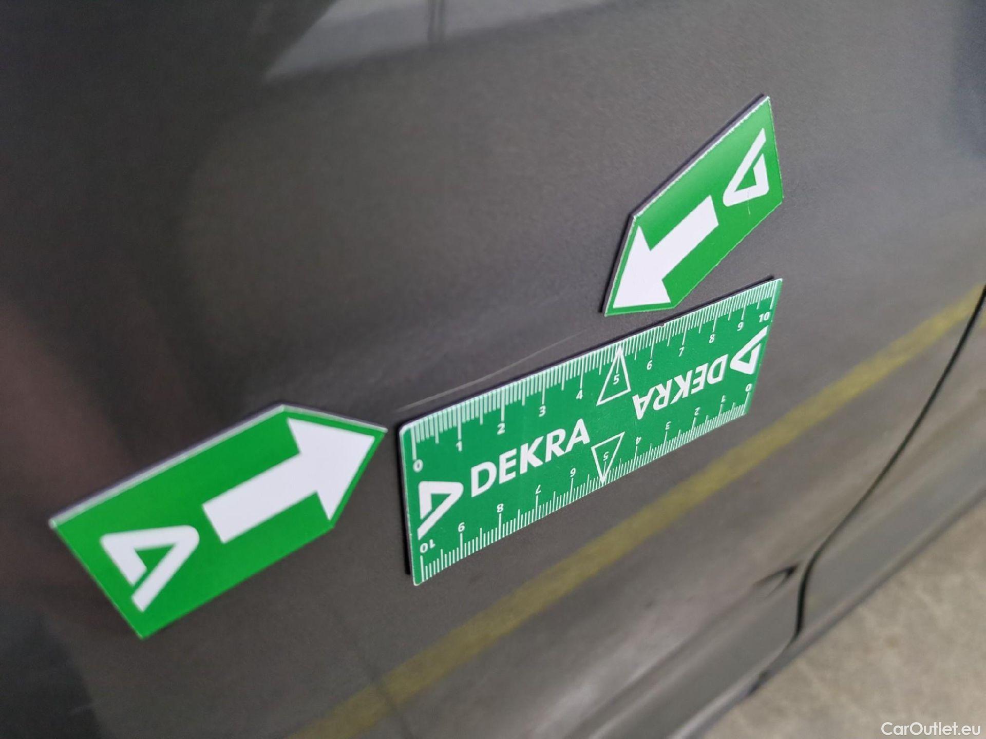  Nissan  Qashqai NISSAN  5p Crossover 1.2 DIG-T 115 Xtronic Business Edition #14