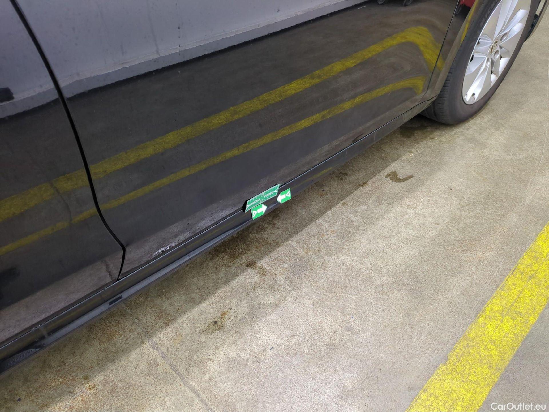 Skoda  Octavia  Break Business 2.0 TDI 115CV BVA7 E6d #22