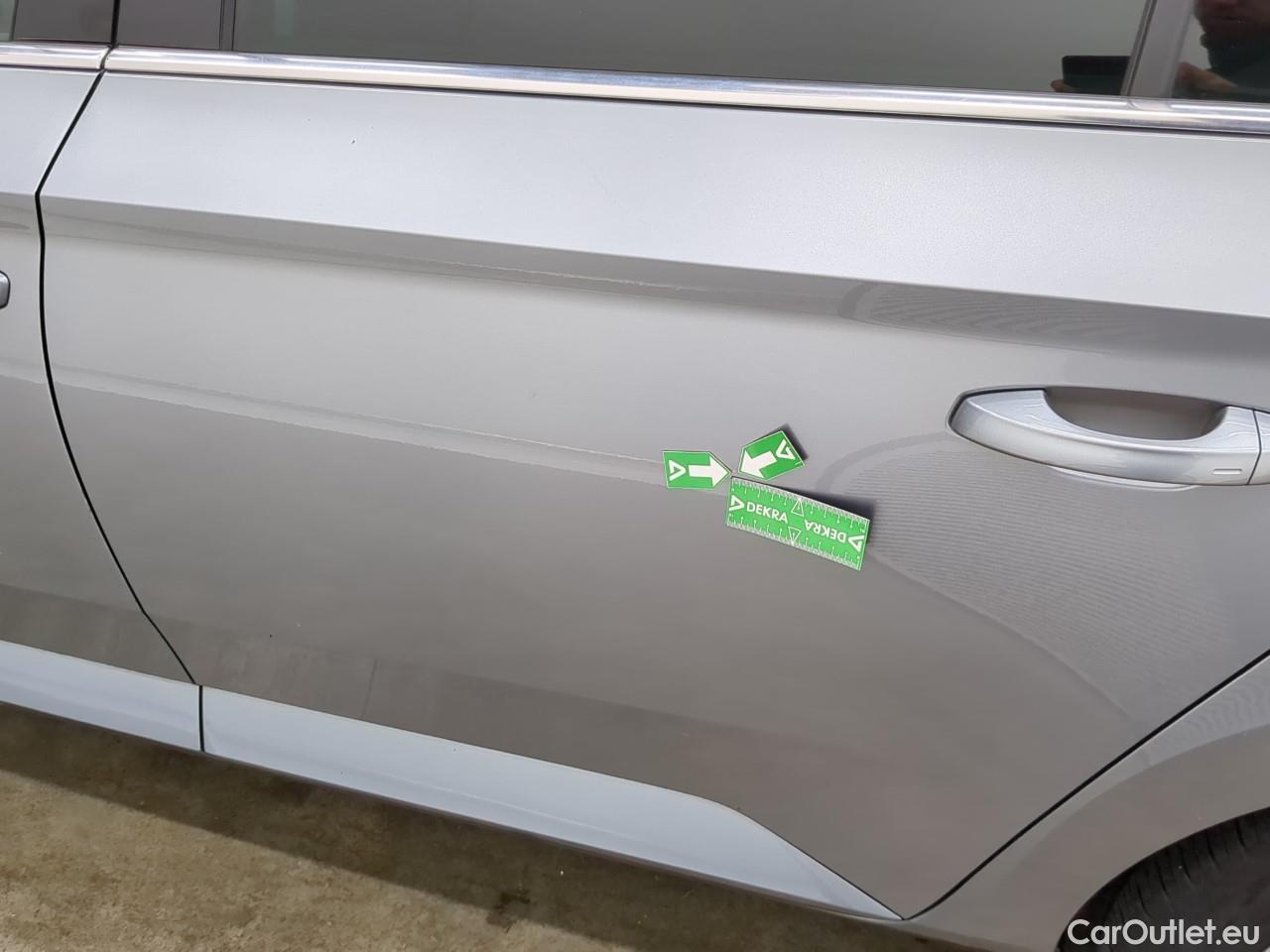  Skoda  Superb  Break Business 2.0 TDI 120CV BVA7 E6dT #23