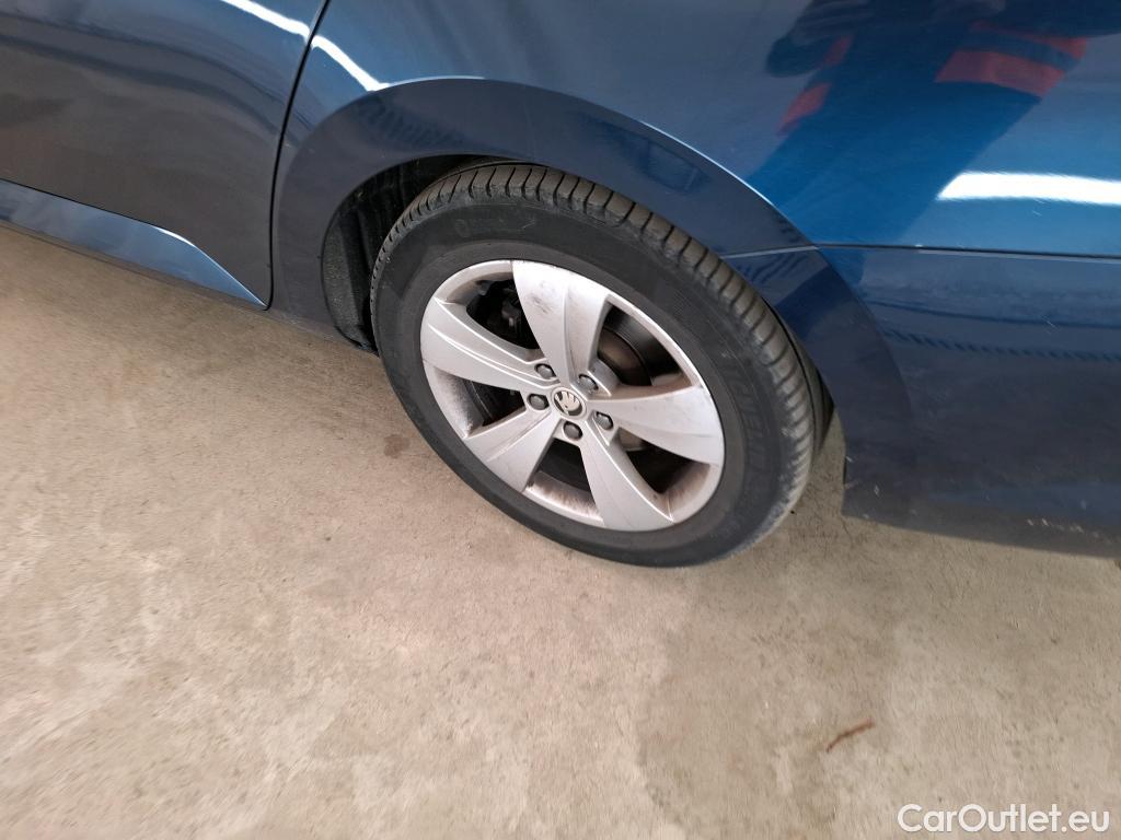  Skoda  Superb  Break Business 2.0 TDI 150CV BVM6 E6d #33