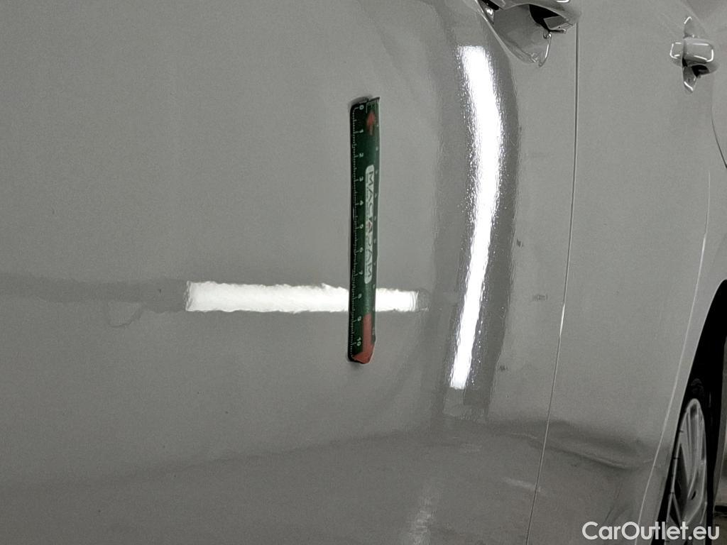  Peugeot  208  Active Business 1.6 HDi 75CV BVM5 E6 #5