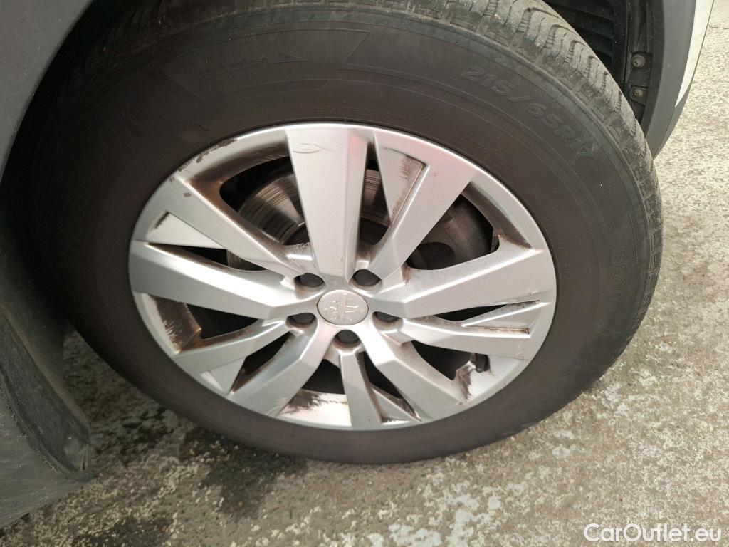 Peugeot  3008  Active Business 1.5 HDi 130CV BVA8 E6d #4