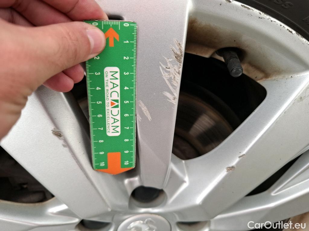 Peugeot  3008  Active Business 1.5 HDi 130CV BVA8 E6d #10