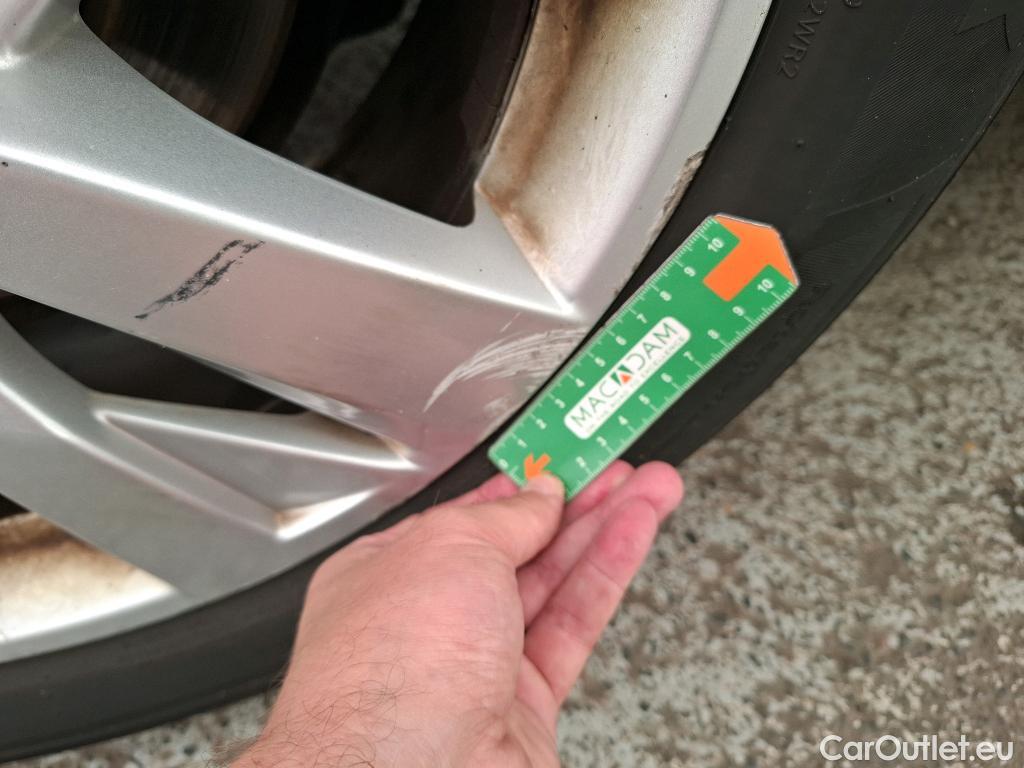 Peugeot  3008  Active Business 1.5 HDi 130CV BVA8 E6d #9