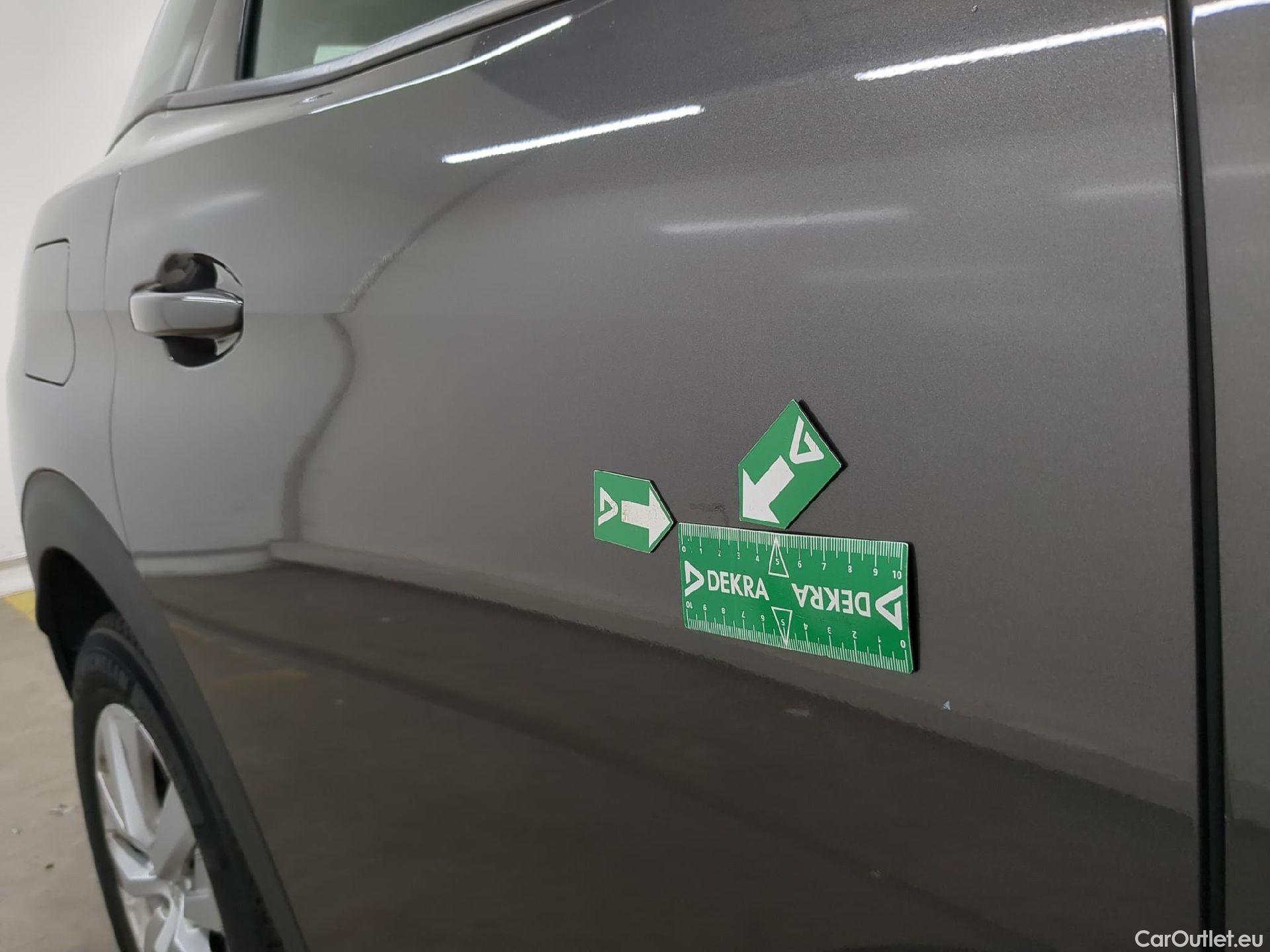 Peugeot  3008  Active Pack 1.5 HDi 130CV BVA8 E6d #13