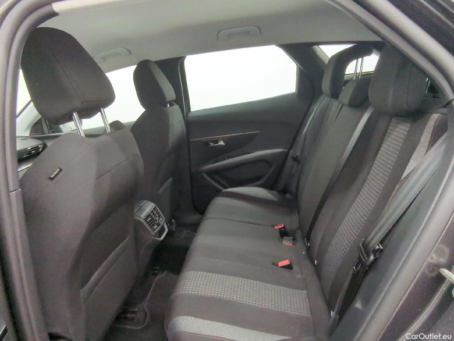 Peugeot  3008  Active Pack 1.5 HDi 130CV BVA8 E6d #11