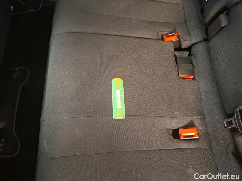  Peugeot  3008  II Style 1.5 HDi 130CV BVA8 E6d #17