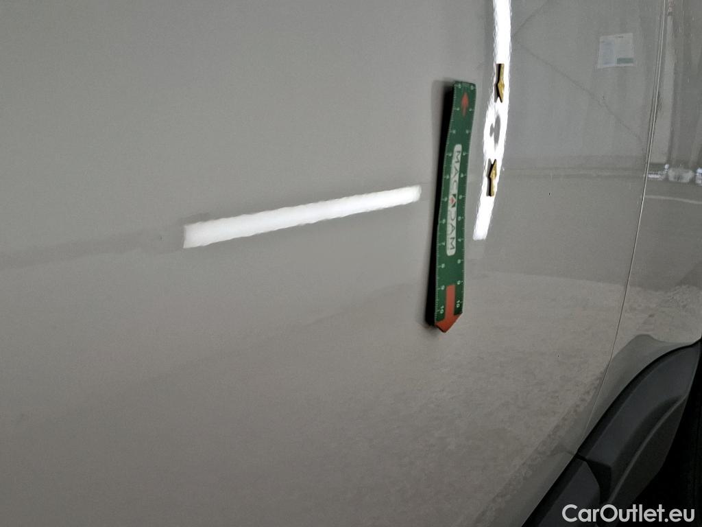 Peugeot  3008  Active Business 1.5 HDi 130CV BVA8 E6d #19