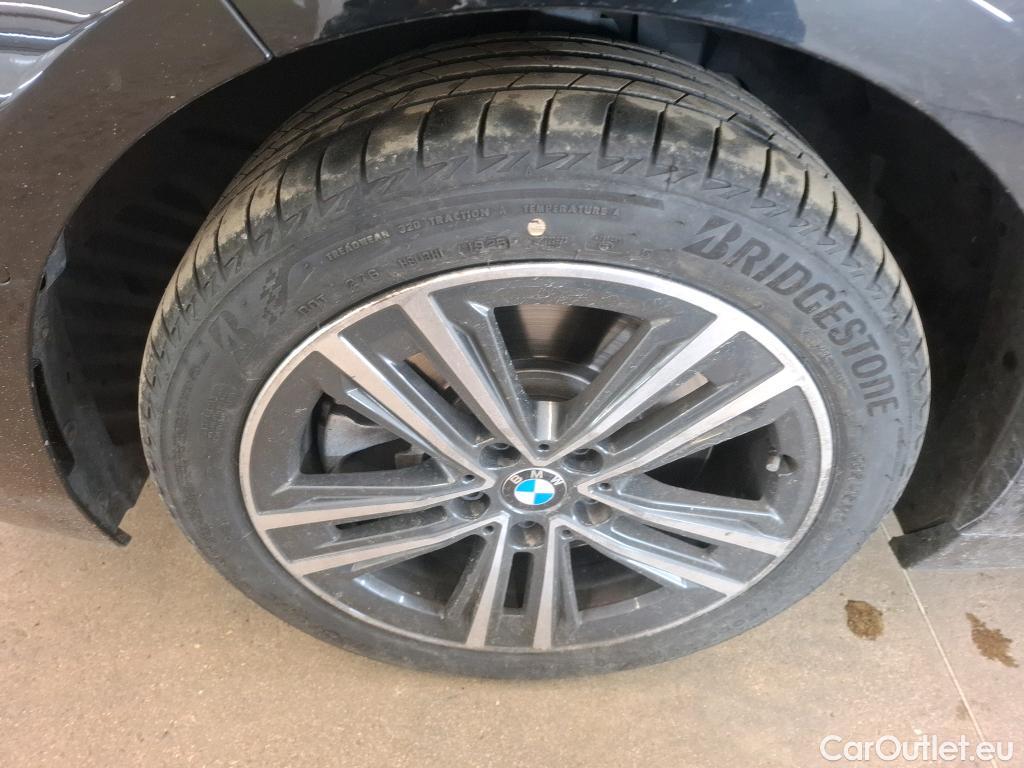 Bmw  Serie 2 BMW Série 2 Gran Coupé / 2019 / 4P / Berline 220D AUTO Business Design #1