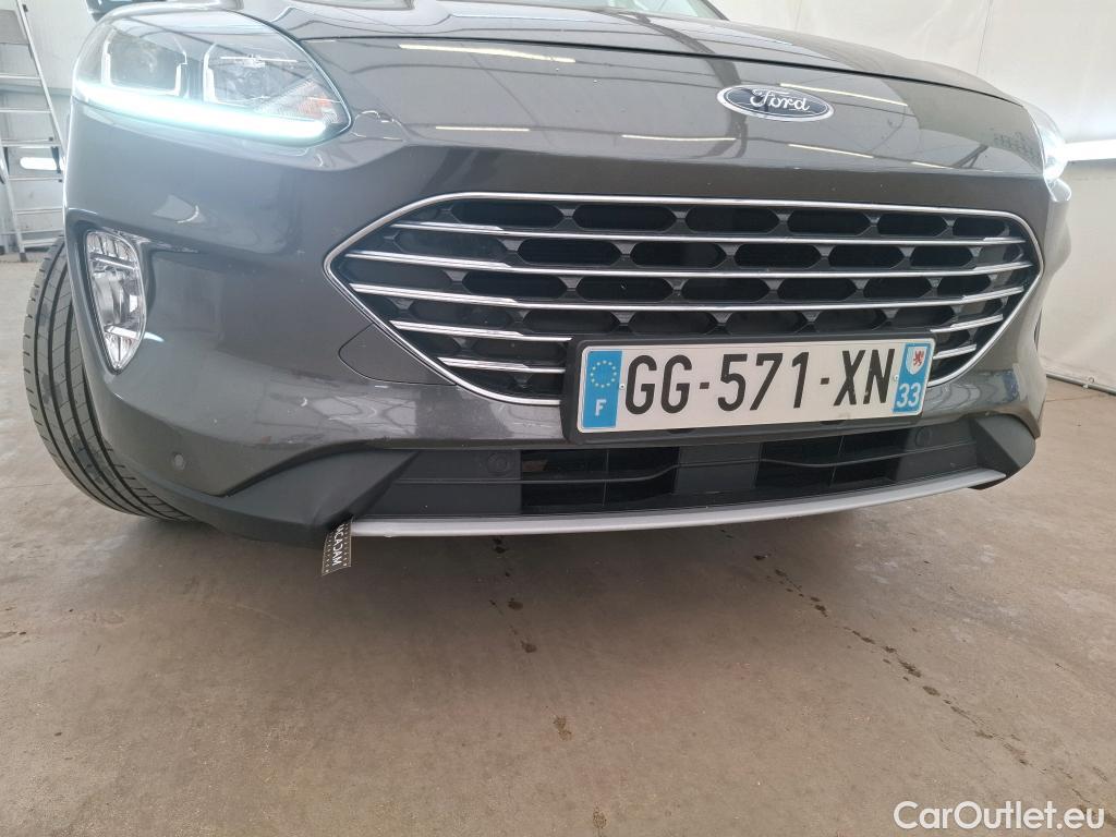 Ford  Kuga FORD  / 2019 / 5P / SUV 2.5 190 hybrid Flexifuel Pshift Titanium #7