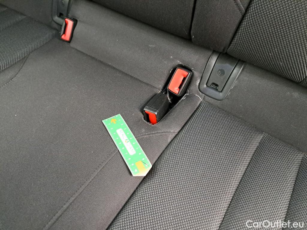  Audi  A4  Avant business line 2.0 TDI 150CV BVA7 E6 #15