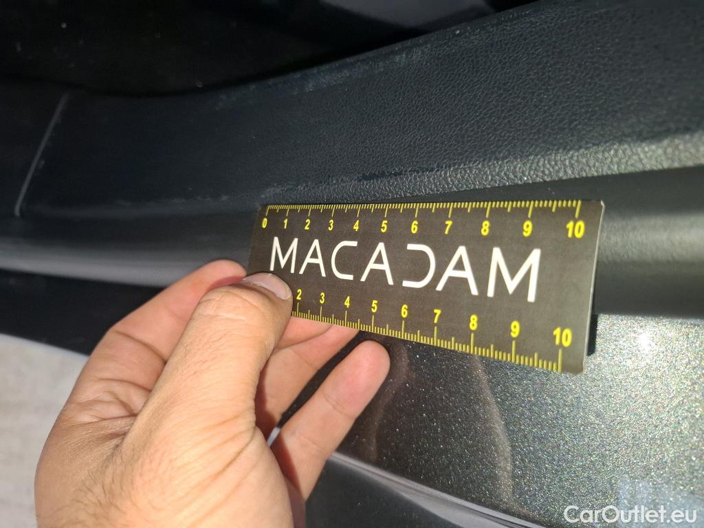 Ford  Kuga FORD  / 2019 / 5P / SUV 2.5 190 hybrid Flexifuel Pshift Titanium #13