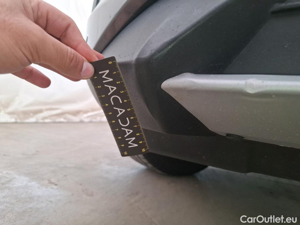 Ford  Kuga FORD  / 2019 / 5P / SUV 2.5 190 hybrid Flexifuel Pshift Titanium #10