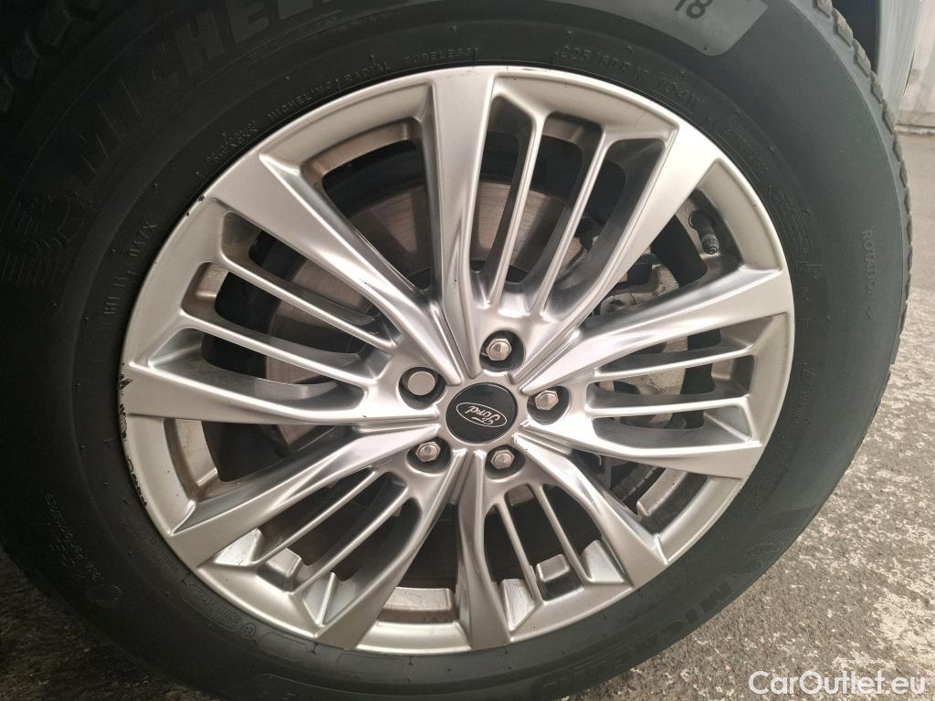 Ford  Kuga  Plug-In Hybrid Vignale 2.5 225CV BVA6 E6dT #30